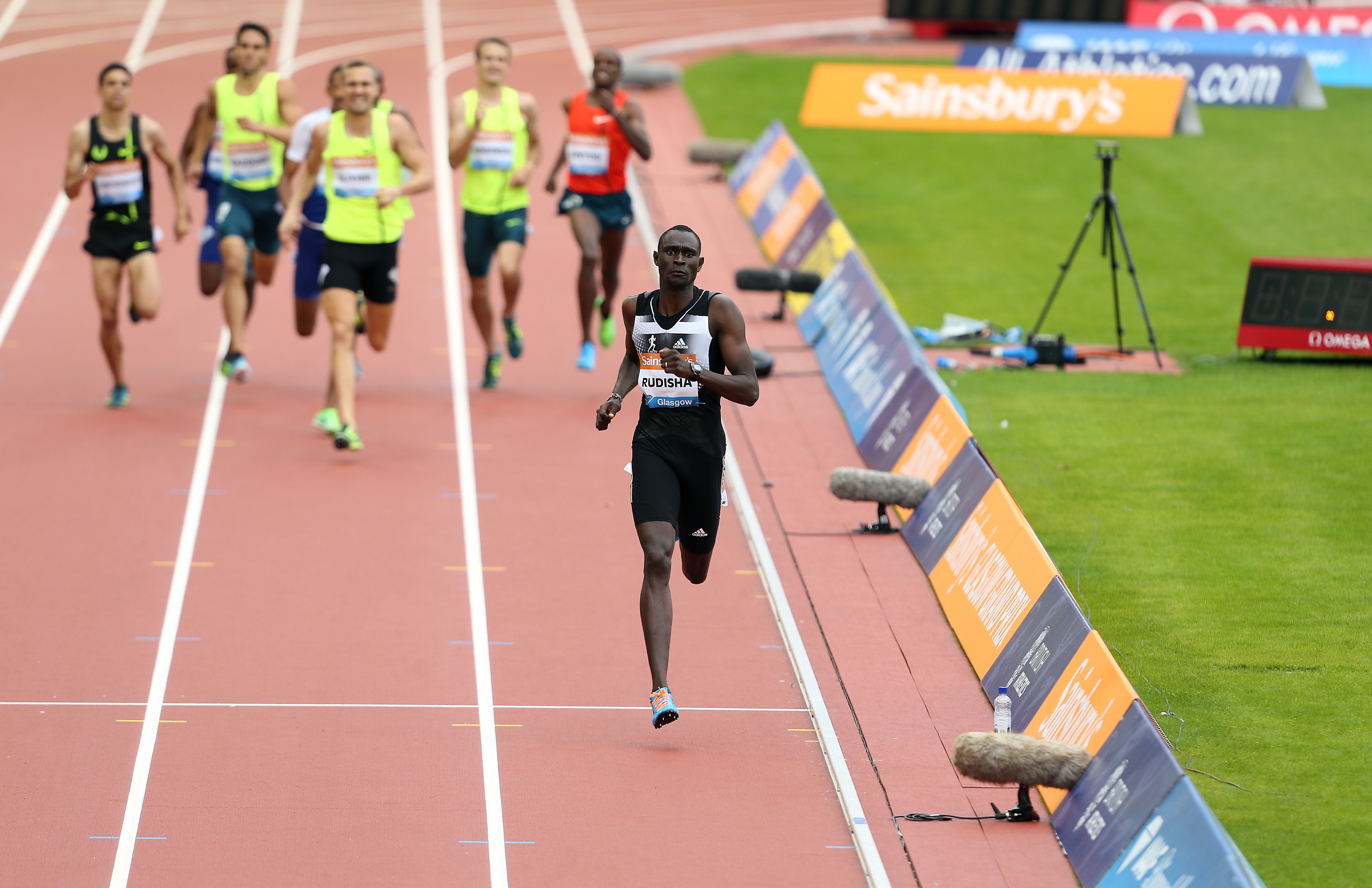 DIAMOND LEAGUE DIARIES - 2014 DAVID RUDISHA MATCHES 800M WORLD LEAD