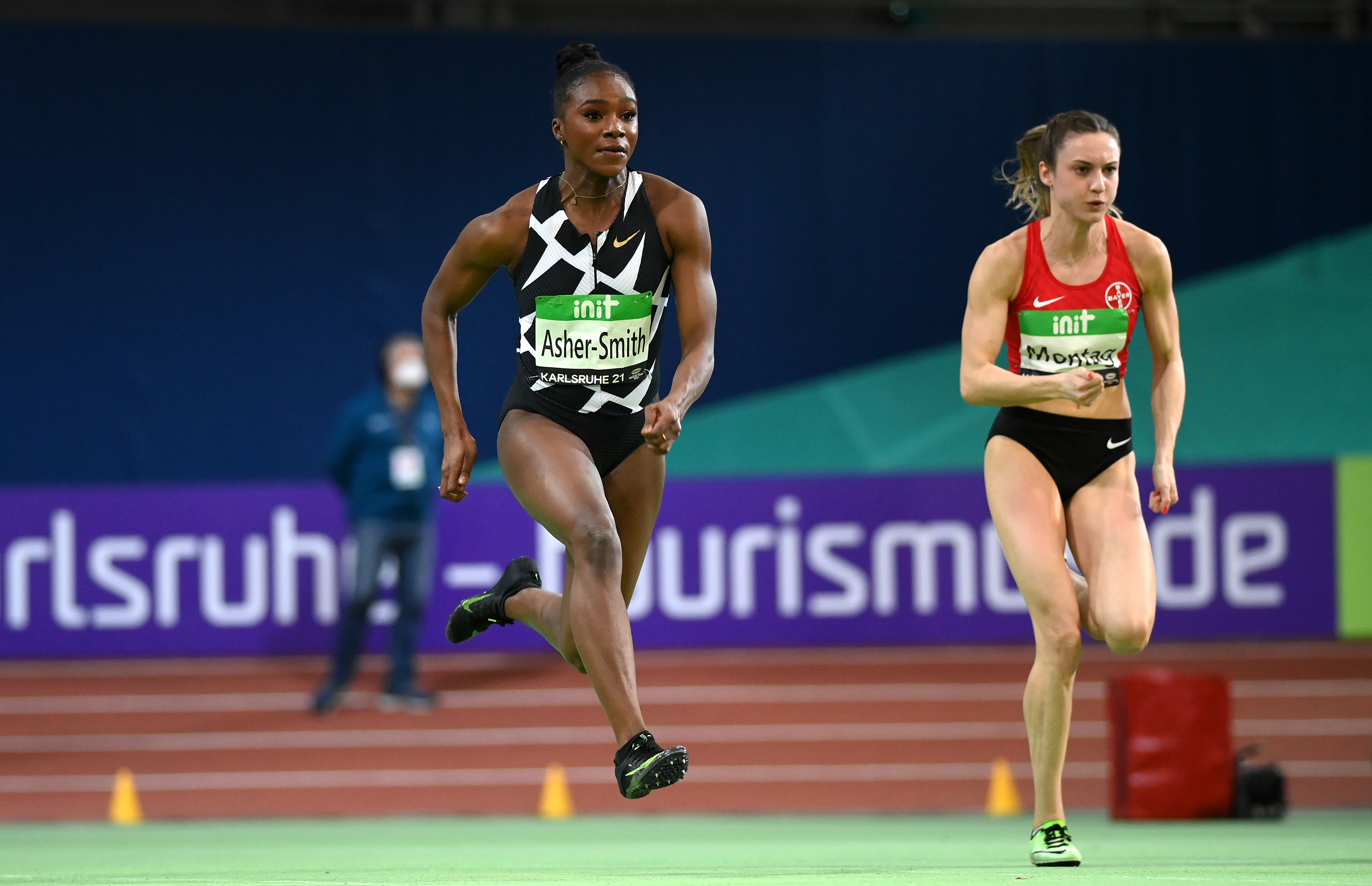 ASHER-SMITH AND GILES TRIUMPH AT WORLD ATHLETICS INDOOR TOUR GOLD MEETING