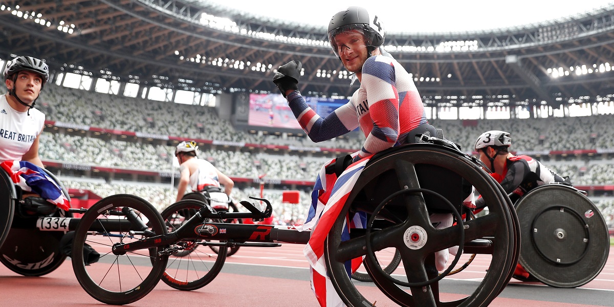 ANDREW SMALL CLAIMS THE MEN'S T33 100M PARALYMPIC TITLE